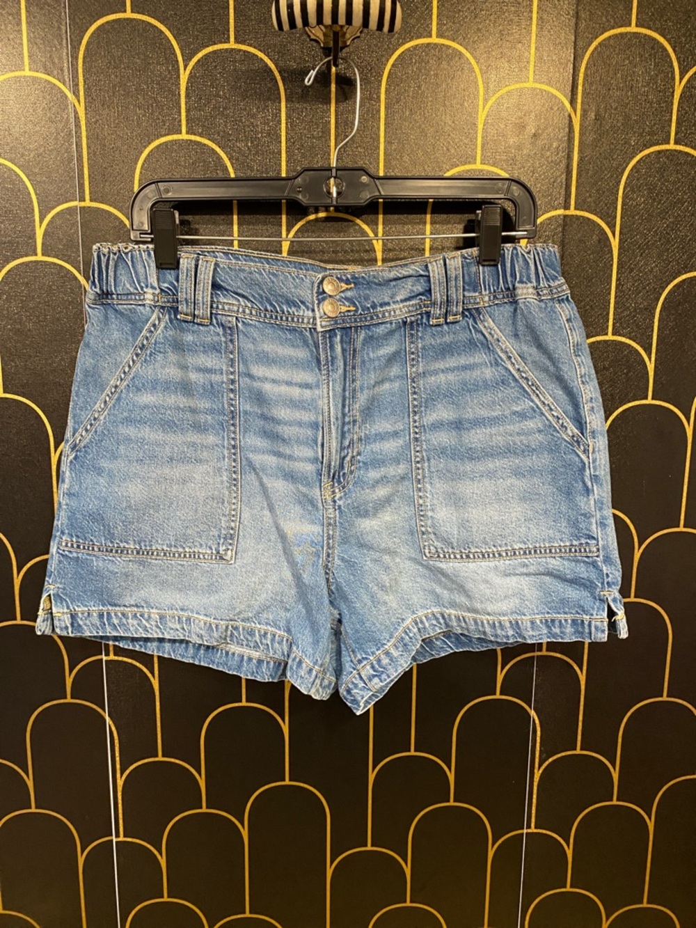 American Eagle jean shorts size 12